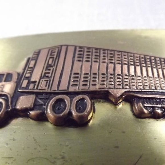 Vintage Semi and Trailer Hauler Brass Belt Buckle - Picture 3 of 4